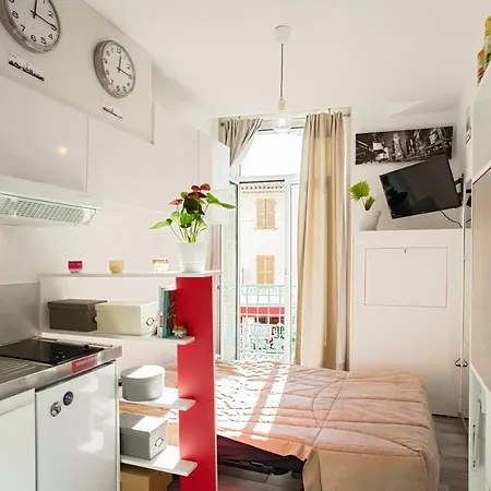 Exclusivite : Chaleureux Studio Centre-ville Апартаменты Йер